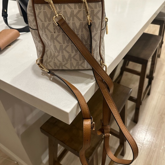 Michael Kors Abbey Mini Studded Pebbled Leather Backpack and Wallet Set - Picture 5 of 6